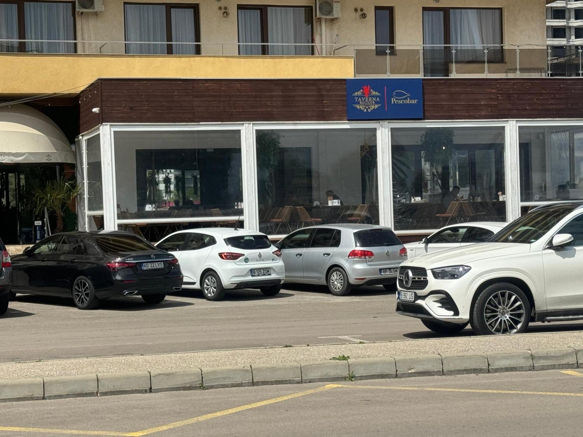 Summerland Sea-View Luxury Apartment مامايا المظهر الخارجي الصورة